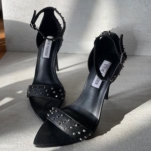 Steve Madden Black spiked heels